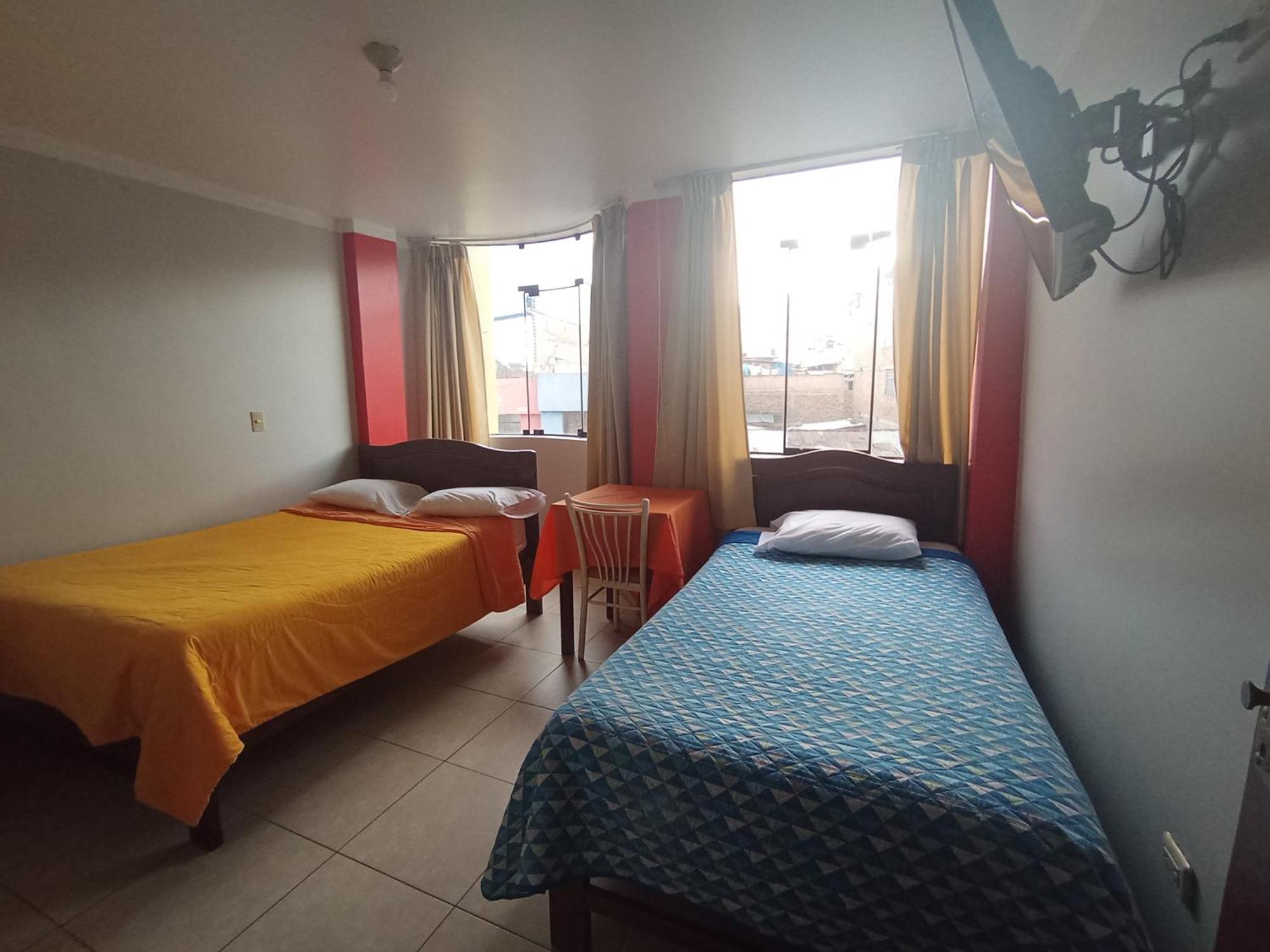Hotel Los Gladiolos كاخاماركا المظهر الخارجي الصورة