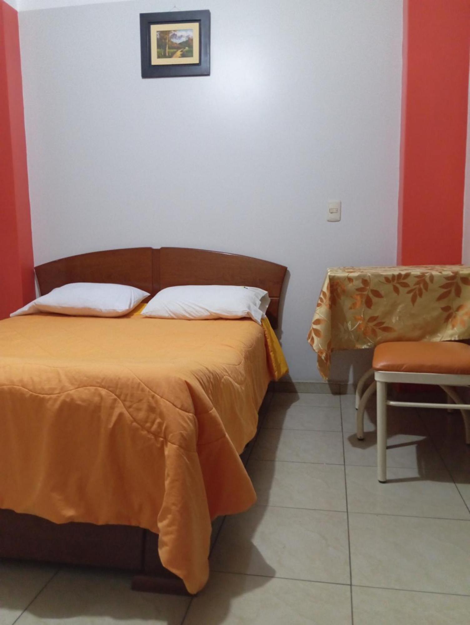 Hotel Los Gladiolos كاخاماركا الغرفة الصورة