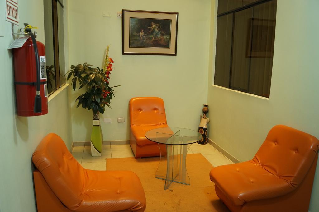 Hotel Los Gladiolos كاخاماركا المظهر الخارجي الصورة