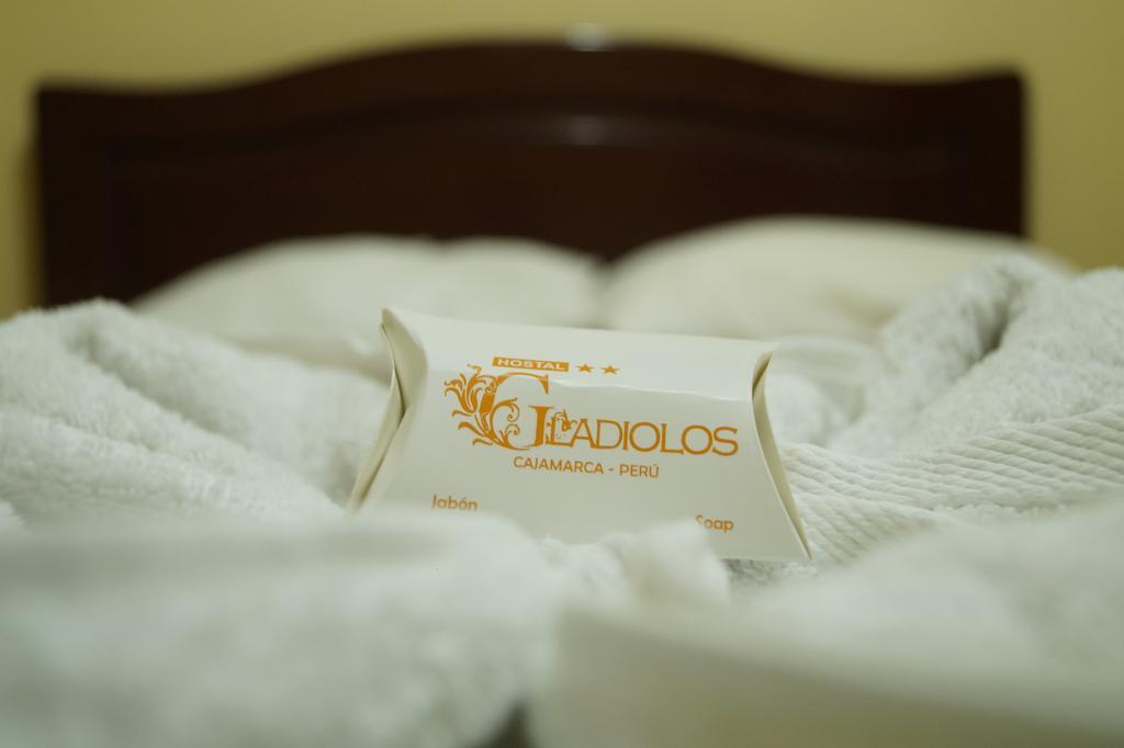 Hotel Los Gladiolos كاخاماركا المظهر الخارجي الصورة
