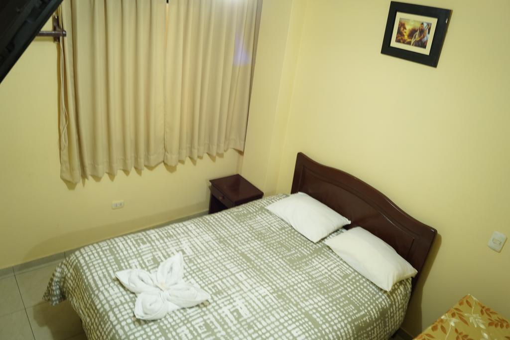 Hotel Los Gladiolos كاخاماركا المظهر الخارجي الصورة