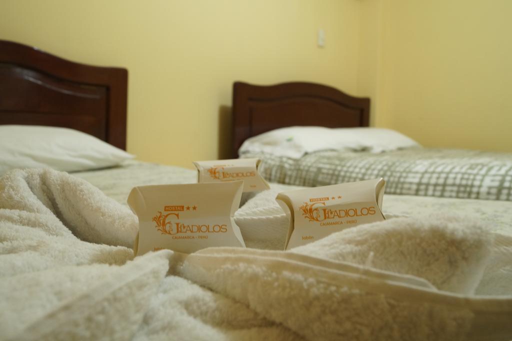 Hotel Los Gladiolos كاخاماركا المظهر الخارجي الصورة