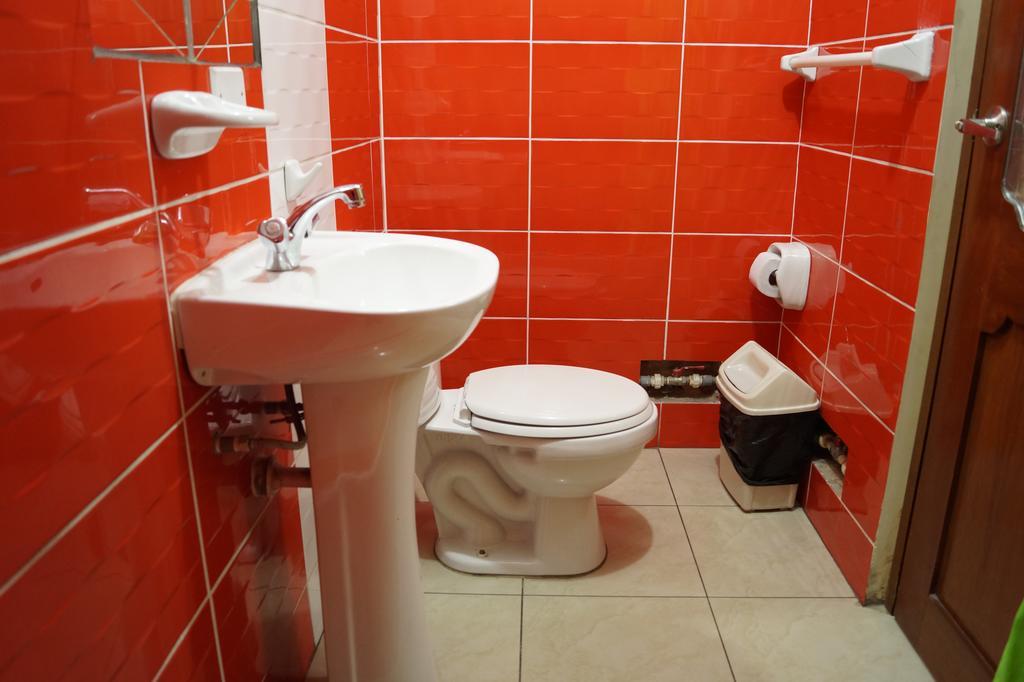 Hotel Los Gladiolos كاخاماركا المظهر الخارجي الصورة