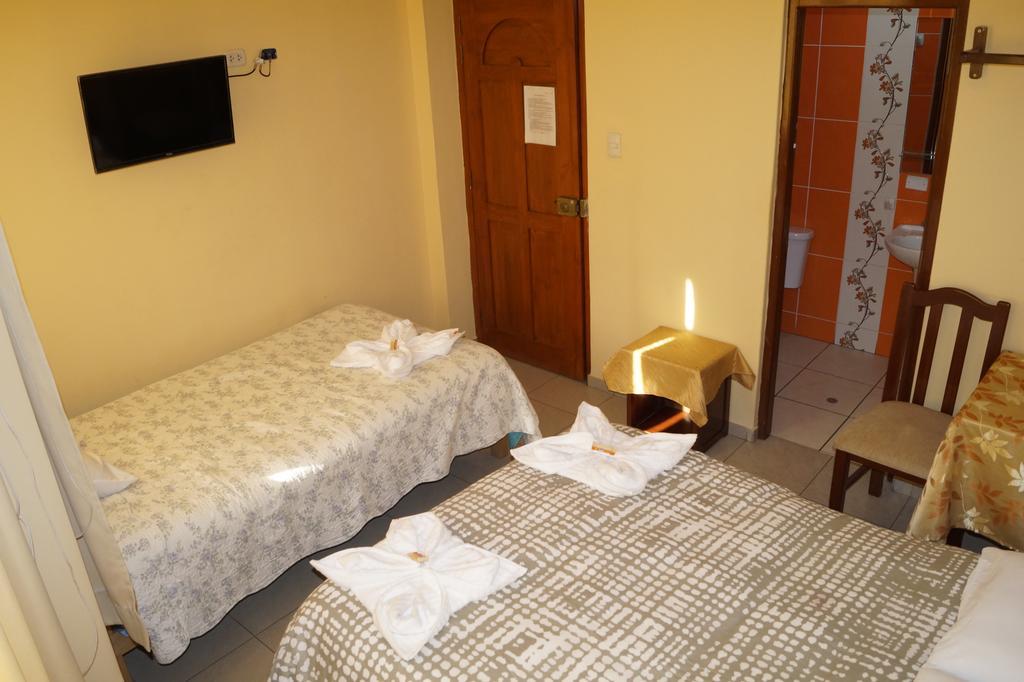 Hotel Los Gladiolos كاخاماركا الغرفة الصورة